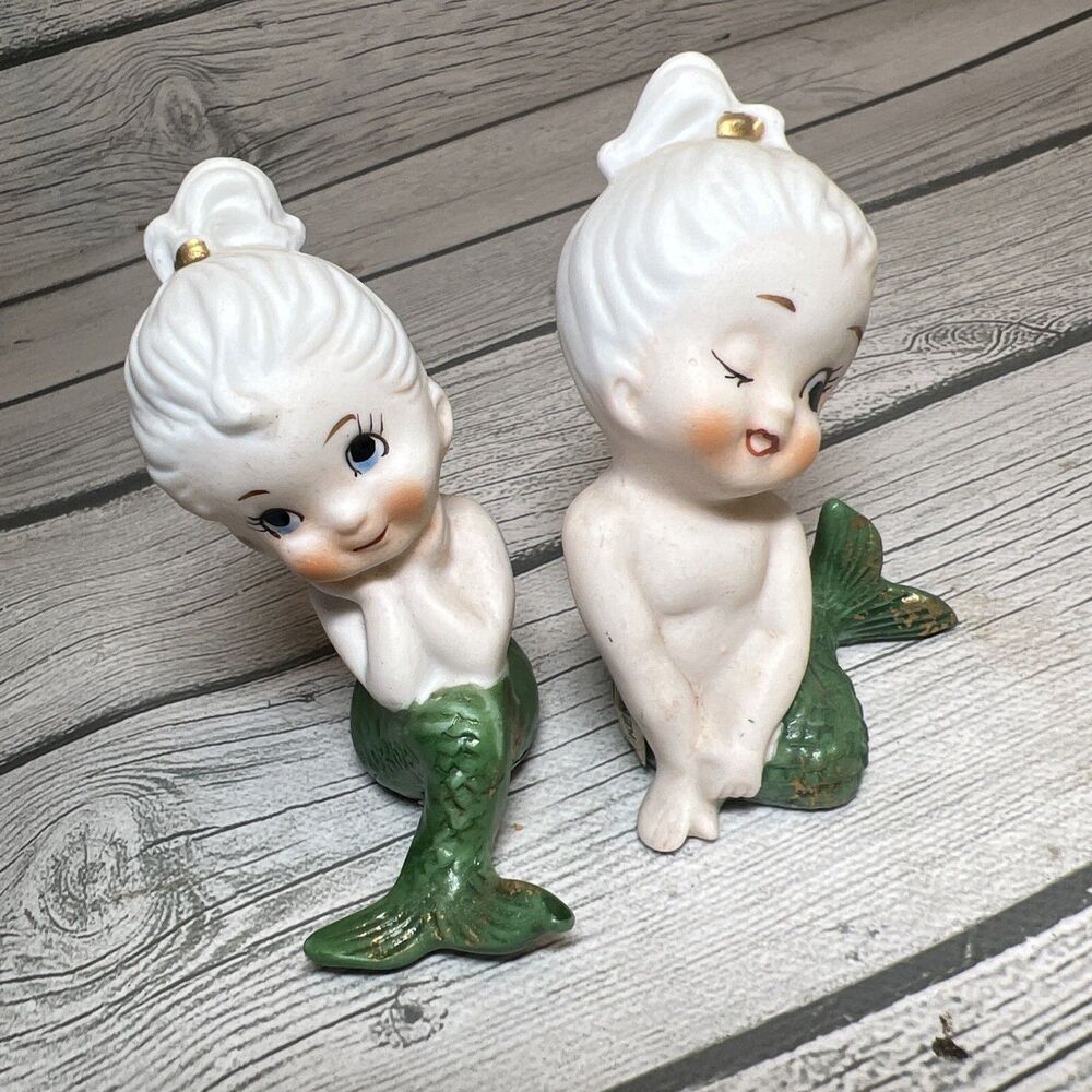 Vintage mermaid salt& pepper shakers, Japan midcentury Kitchy